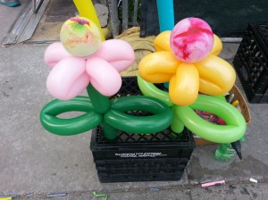 Balloon Groovy Flowers